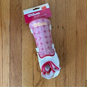 Girl's Wilson Shin Guards